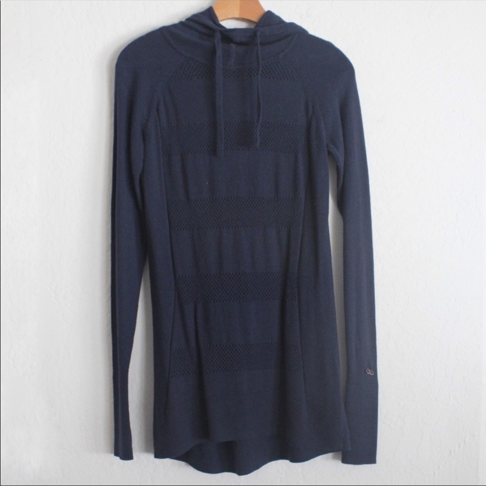 NWOT CALIA BY CARRIE UNDERWOOD HOODED TUNIC